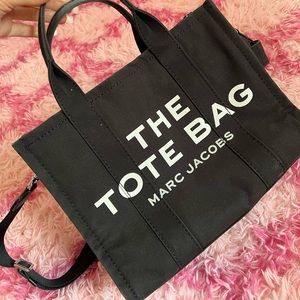 Marc Jacobs the small tote bag